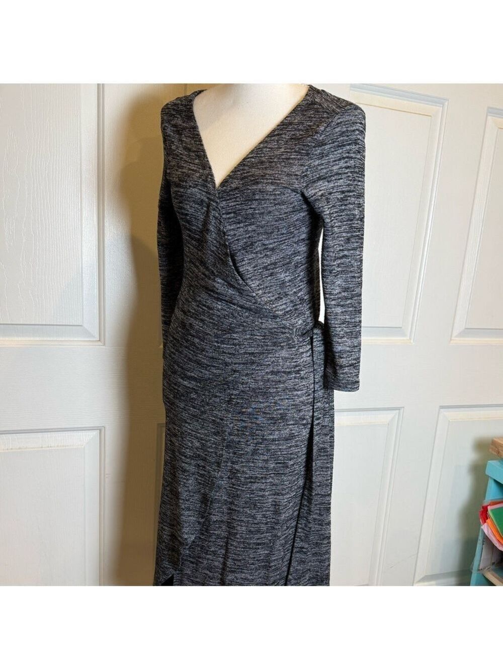 Forever 21 Wrap Dress Small Gray Knit Long Sleeve Faux Wrap Midi - Picture 6 of 7